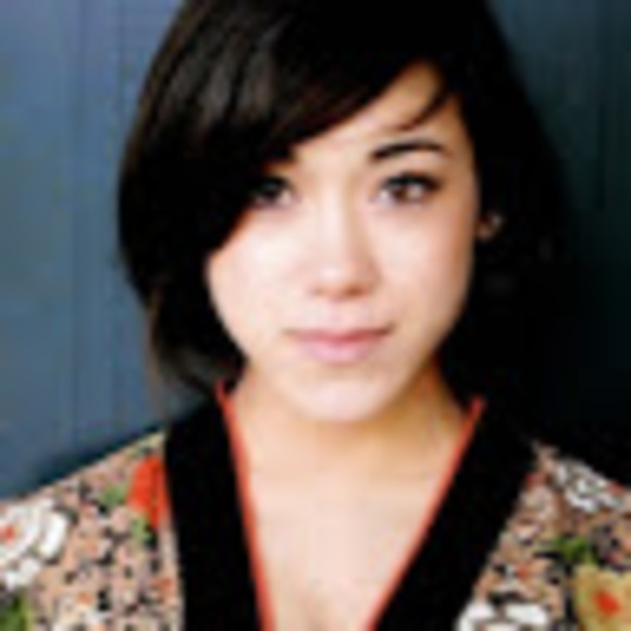 Meet your Posher, Lahna - Picture 1 of 1